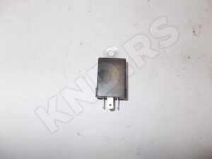 AUTOMAT ŽMIGAVCA 12V III IZVODA IMT IND